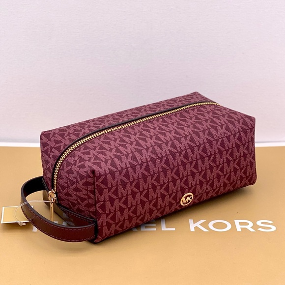 Michael Kors Jet Set Travel Medium Cosmetic Case Travel Pouch MK Oxblood Multi - Picture 1 of 9